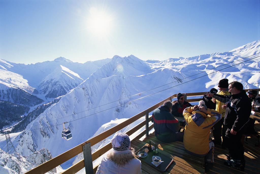 Hotel Garni Chasa Nova Samnaun Exteriör bild